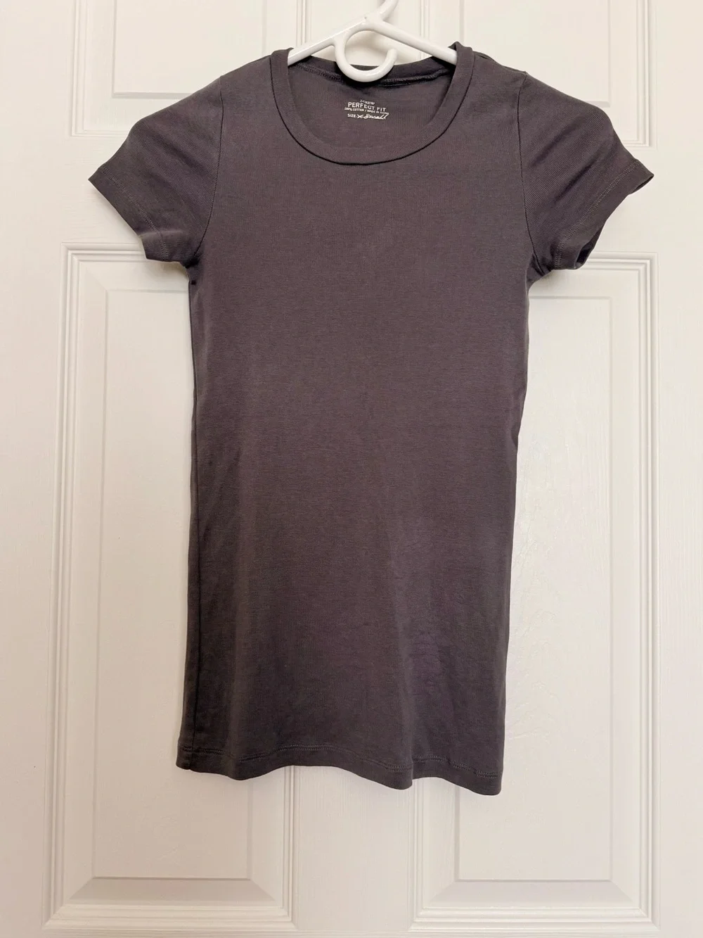 J. Crew Perfect Fit Gray Short Sleeve Crewneck Tee